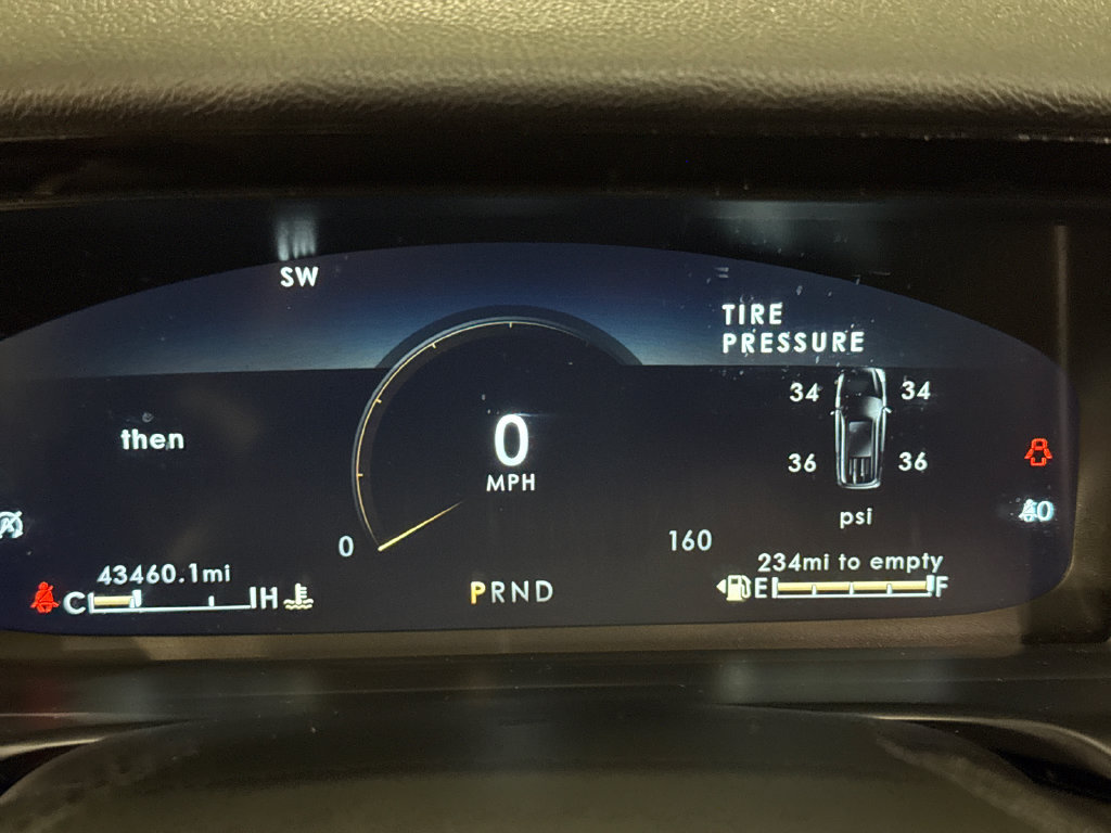 Used 2023 Lincoln Aviator Reserve w/ Equipment Group 201A AWD/4WD image 15