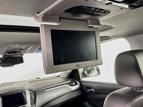 Used 2018 Chevrolet Tahoe Premier AWD/4WD image 27