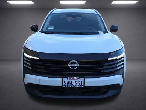 Used 2026 Nissan Kicks SV w/ Charging Package image 9