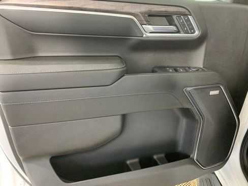 Used 2024 Chevrolet Silverado 1500 LTZ image 28