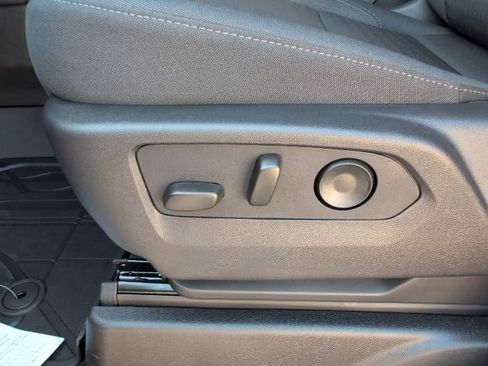 New 2026 Chevrolet Tahoe LS image 14