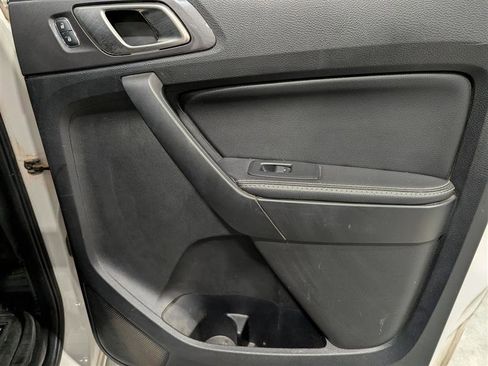 Used 2019 Ford Ranger Lariat w/ Equipment Group 501A Mid image 17