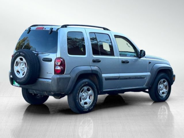 Used 2006 Jeep Liberty Sport AWD/4WD image 4