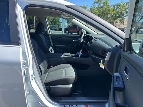 New 2026 Nissan Rogue SV FWD image 40