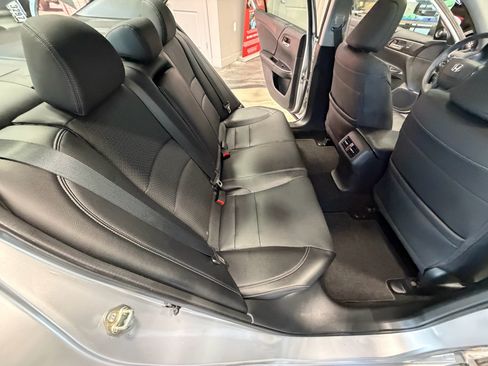 Used 2015 Honda Accord EX-L image 47