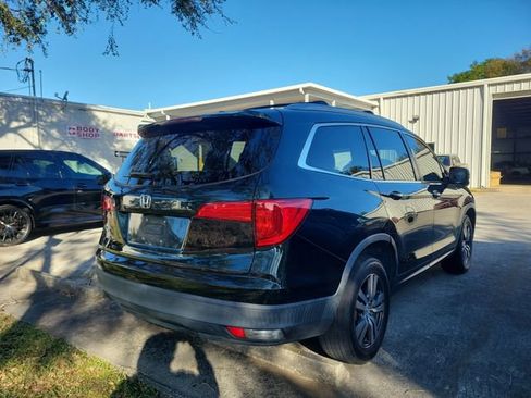 Used 2018 Honda Pilot EX image 6