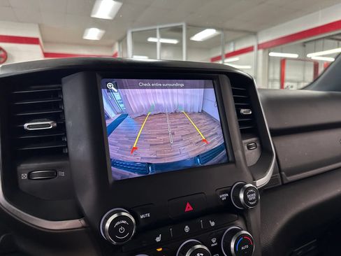 Certified 2019 RAM 1500 Big Horn AWD/4WD image 28