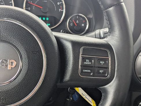 Used 2015 Jeep Wrangler Sport w/ Connectivity Group image 20