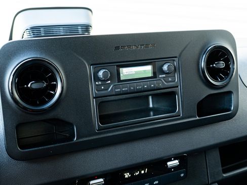 New 2026 Mercedes-Benz Sprinter 2500 image 18