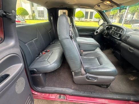 Used 1999 Dodge Ram 1500 Truck 2WD Quad Cab image 5