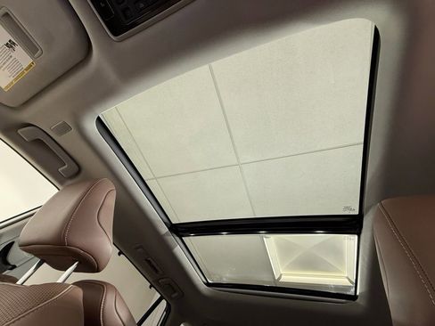 Certified 2024 Toyota Grand Highlander Platinum image 18
