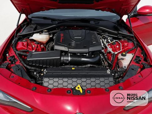 Used 2019 Alfa Romeo Giulia Ti Sport w/ Quick Order Package 22U Sport RWD image 12