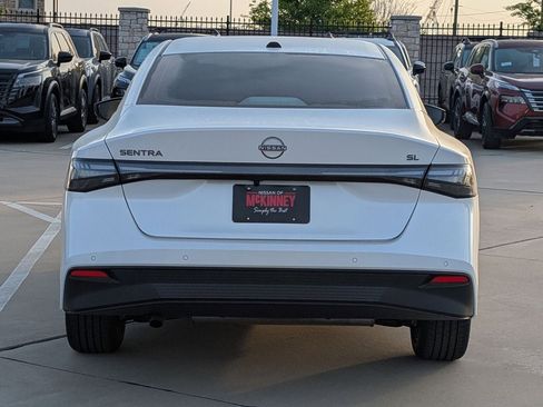 New 2026 Nissan Sentra SL FWD image 5