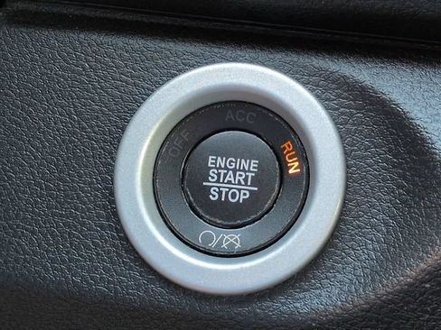 Used 2022 RAM 1500 Warlock AWD/4WD image 37