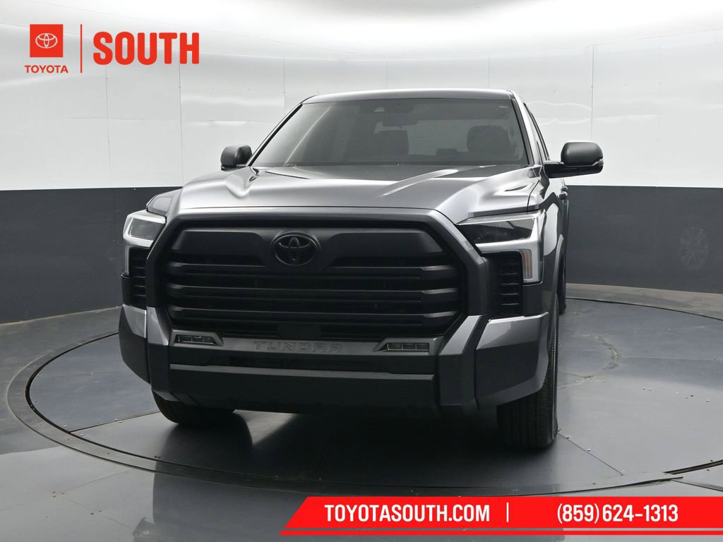 Used 2024 Toyota Tundra SR5 w/ SR5 Convenience Package AWD/4WD image 5