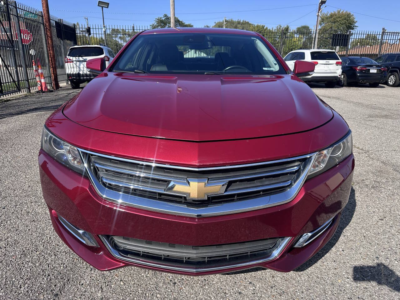 Used 2015 Chevrolet Impala LT w/ Convenience Package FWD image 3