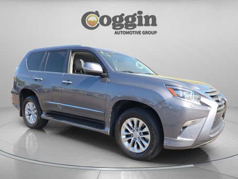 Used 2018 Lexus GX 460 Premium w/ Premium Package image 7