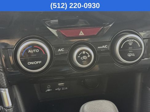 Used 2024 Subaru Forester Premium AWD/4WD image 19