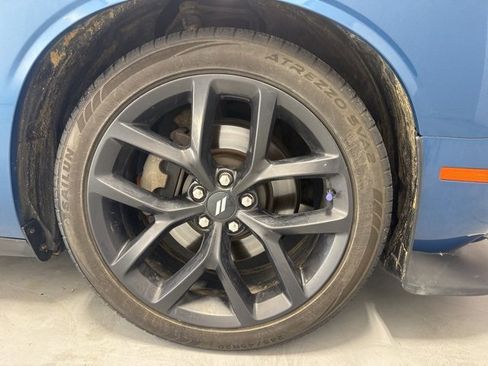 Used 2021 Dodge Challenger R/T w/ Blacktop Package image 4