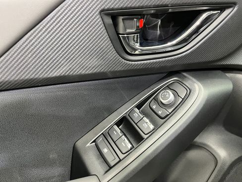 New 2025 Subaru Crosstrek 2.5i Limited image 14