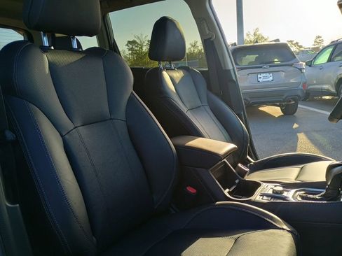 Used 2019 Subaru Forester Limited w/ Popular Package #3 image 24