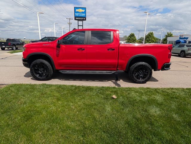 Used 2025 Chevrolet Silverado 1500 ZR2 w/ Technology Package AWD/4WD image 12