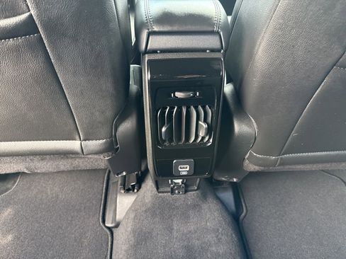 Certified 2024 Jeep Compass Limited image 21