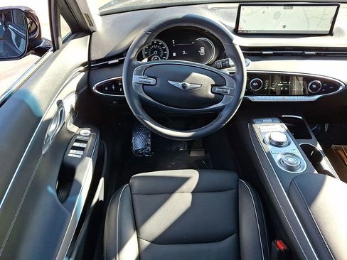 Used 2025 Genesis GV70 2.5T Advanced w/ Advanced Package image 21