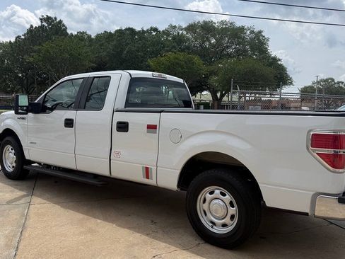 Used 2014 Ford F150 XL w/ Equipment Group 101A Mid RWD image 3