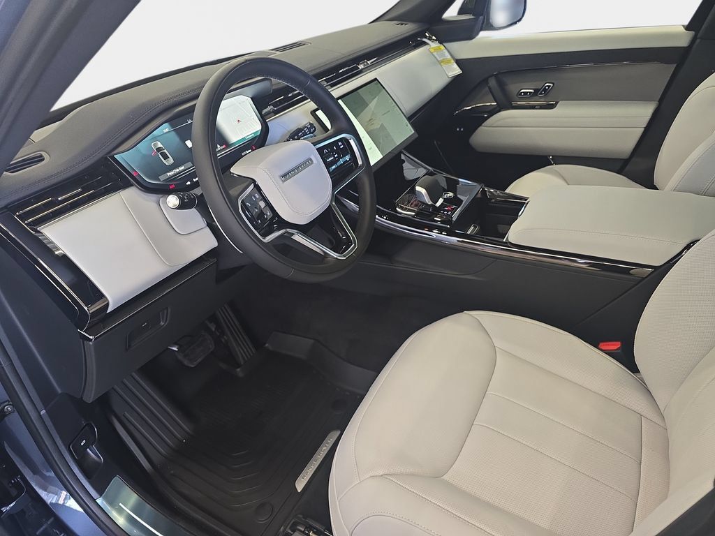 New 2026 Land Rover Range Rover Sport SE AWD/4WD image 13