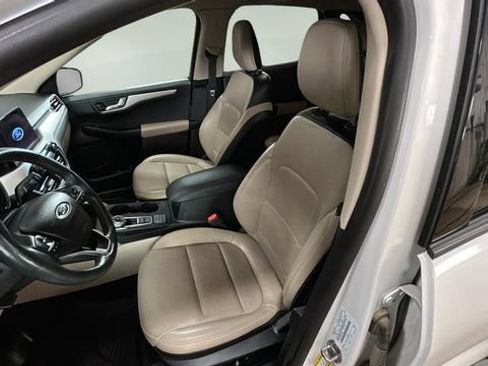 Used 2020 Ford Escape SEL AWD/4WD image 9