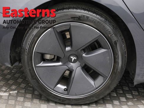 Used 2023 Tesla Model 3 Standard Range image 27