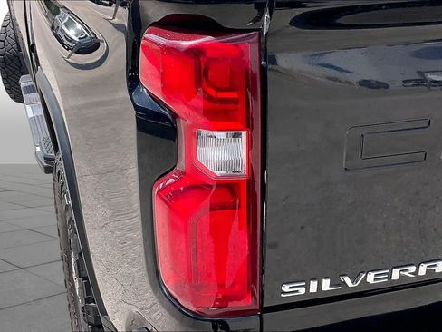 Used 2022 Chevrolet Silverado 2500 High Country AWD/4WD image 29