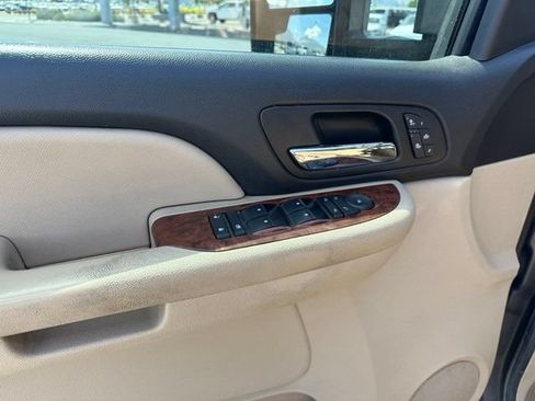 Used 2007 Chevrolet Silverado 2500 LTZ w/ Safety Package AWD/4WD image 17