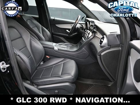 Used 2022 Mercedes-Benz GLC 300 GLC 300 w/ AMG Line image 14