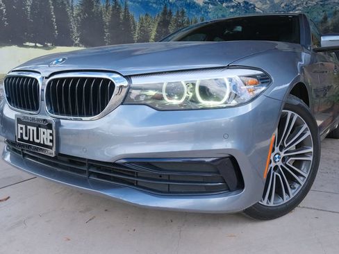 Used 2019 BMW 530i w/ Convenience Package RWD image 7
