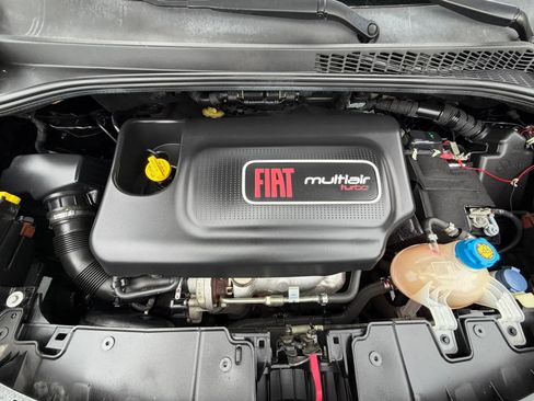 Used 2014 FIAT 500L Pop FWD image 26