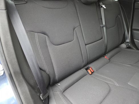 Used 2022 Jeep Renegade Altitude w/ Convenience Group AWD/4WD image 25