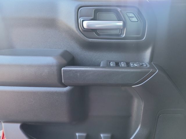 Used 2021 Chevrolet Silverado 1500 Custom Trail Boss w/ LPO, Dark Essentials Package AWD/4WD image 17