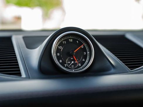 Used 2018 Porsche Macan image 17