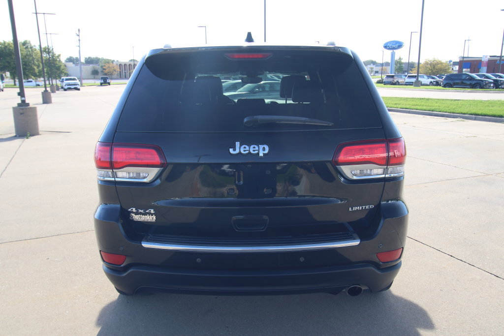 Used 2020 Jeep Grand Cherokee Limited w/ Premium Lighting Group AWD/4WD image 16