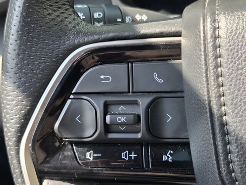 Used 2023 Toyota Tundra Limited w/ TRD Off-Road Package AWD/4WD image 23
