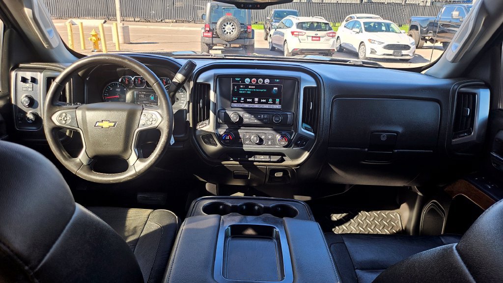 Used 2016 Chevrolet Silverado 1500 LTZ AWD/4WD image 27
