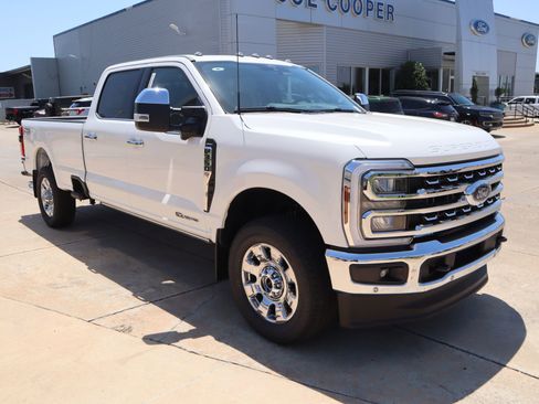 New 2026 Ford F350 Lariat AWD/4WD image 1