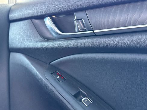 Certified 2018 Honda Accord Touring image 16