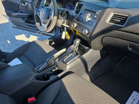 Used 2014 Honda Civic LX image 17