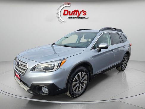 Used 2015 Subaru Outback 3.6R Limited image 13