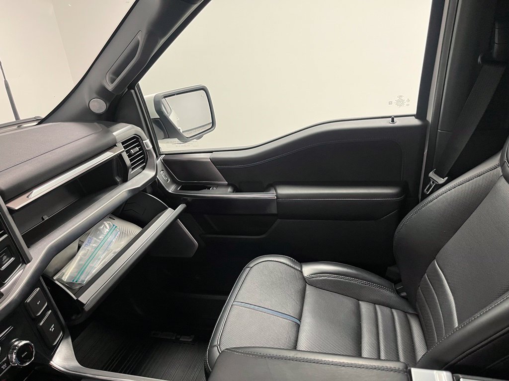 Used 2025 Ford F150 Platinum w/ FX4 Off-Road Package AWD/4WD image 40