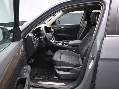 New 2026 Volkswagen Atlas SEL Premium R-Line AWD/4WD image 9