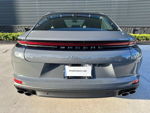 Certified 2026 Porsche Panamera RWD image 12